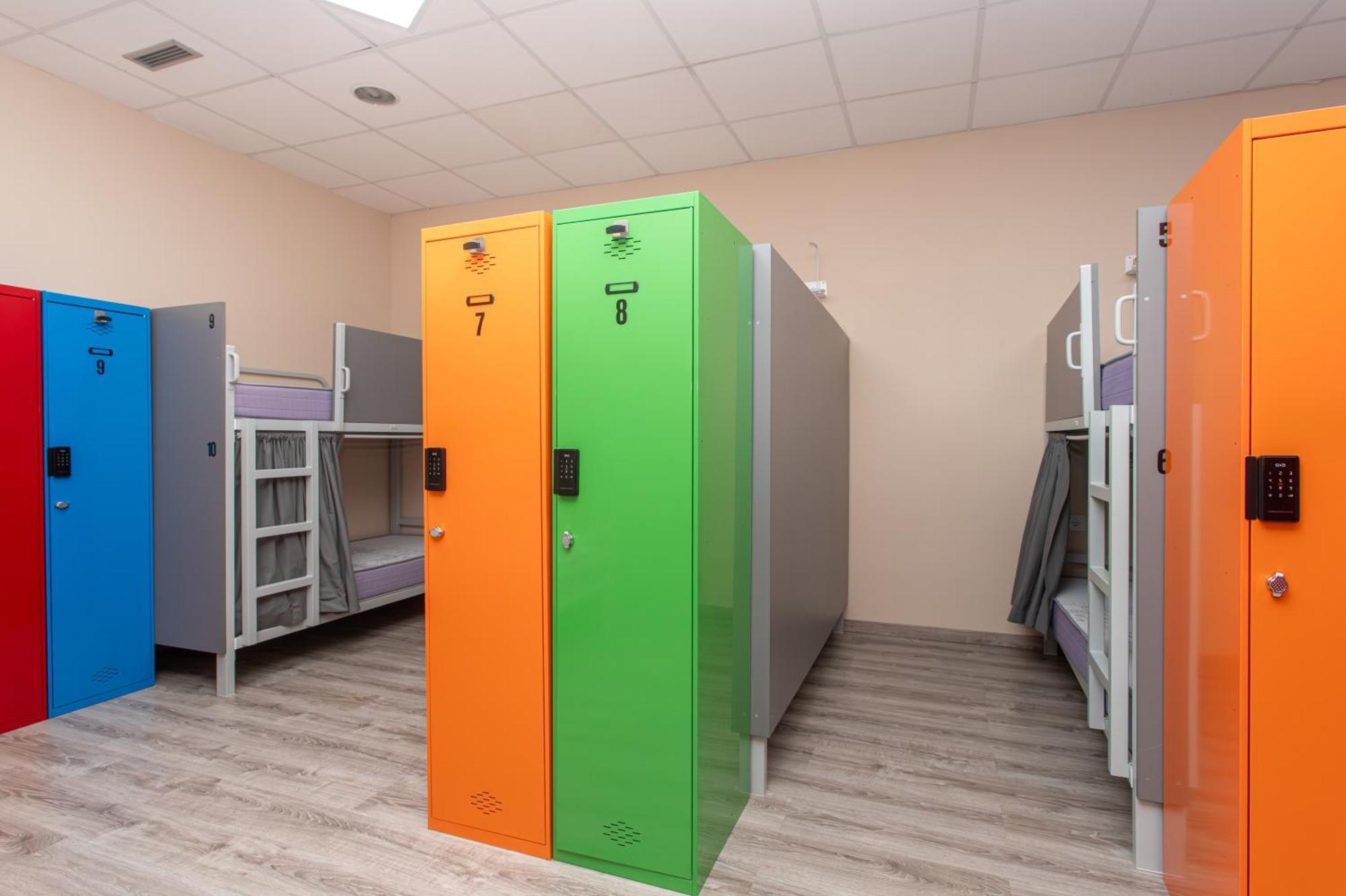 Albergue Hostel Лянес Екстериор снимка